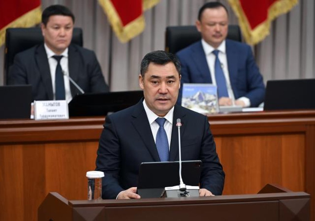 Kırgızistan Cumhurbaşkanı: "Ukrayna-Rusya konusuna tarafsız kalacağız"