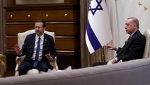 İsrail Cumhurbaşkanı Herzog, Cumhurbaşkanı Erdoğan'la görüştü! Türkçe konuşması gündem oldu