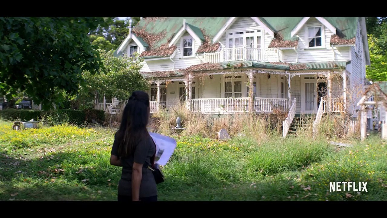 Falling Inn Love Trailer DF