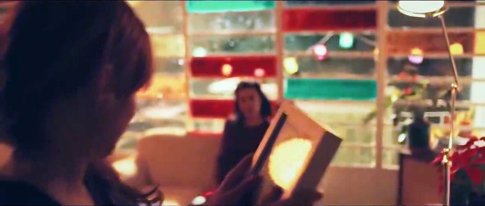 Eva + Candela Trailer DF