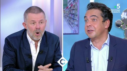 Zapping du 04/11 : Patrick Cohen recadre Eric Naulleau dans C à Vous