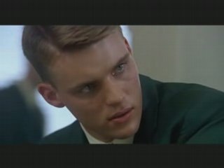 Jesse dans Swimming Upstream 5/6