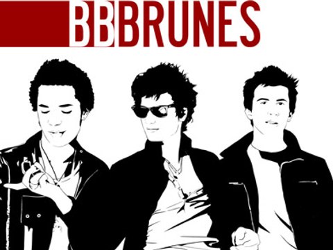 Les BB Brunes en concert privé chez une fan !