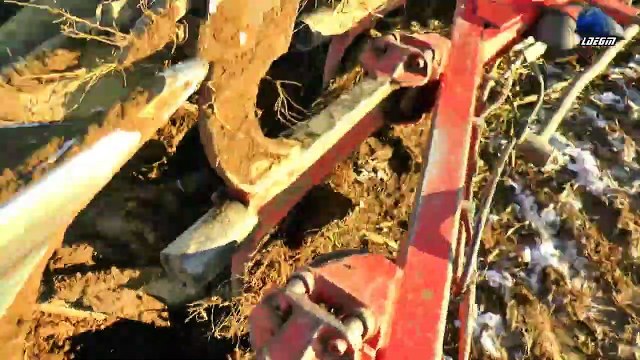 Winter Difficult Plowing New Holland M1 tractor