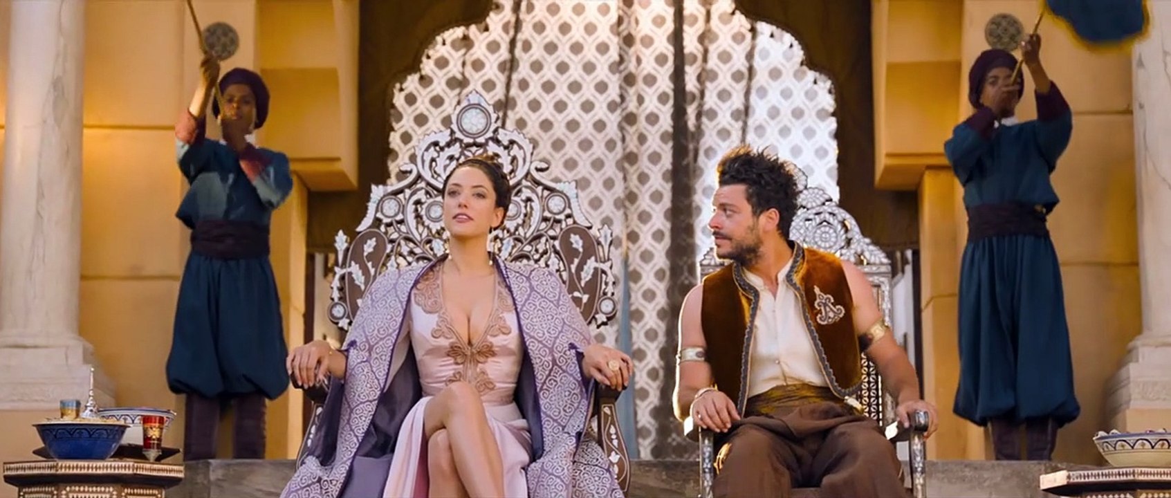 Aladin - Wunderlampe vs. Armleuchter Trailer DF