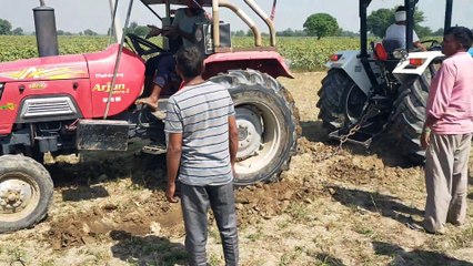 New Holland 5620 4×4 vs Arjun Mahindra 555 Competition