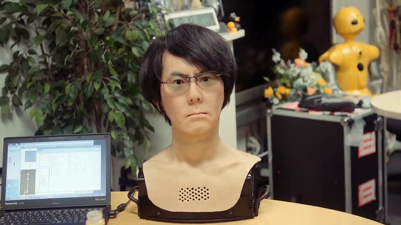 Robolove Trailer OmeU