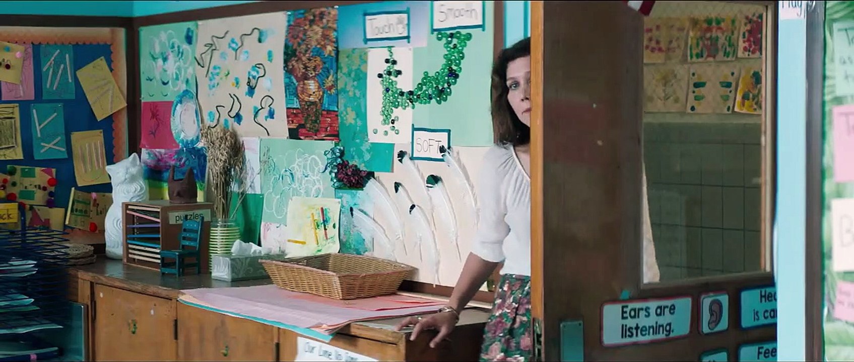 The Kindergarten Teacher Trailer DF