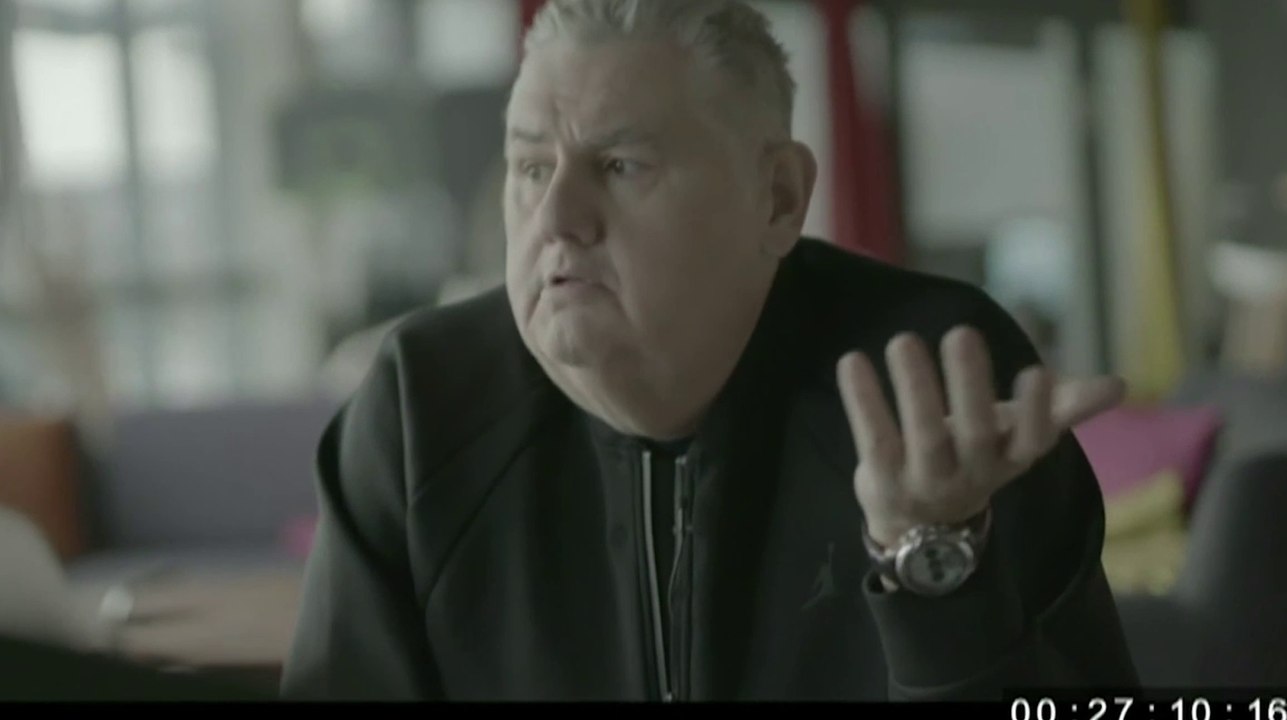 Zapping du 23/03 : L'interview surréaliste de Pierre Ménès accusé de harcèlement sexuelle