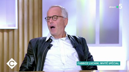 Download Video: Zapping du 21/09 : Fabrice Luchini simule un dialogue coquin face à Anne-Elisabeth Lemoine