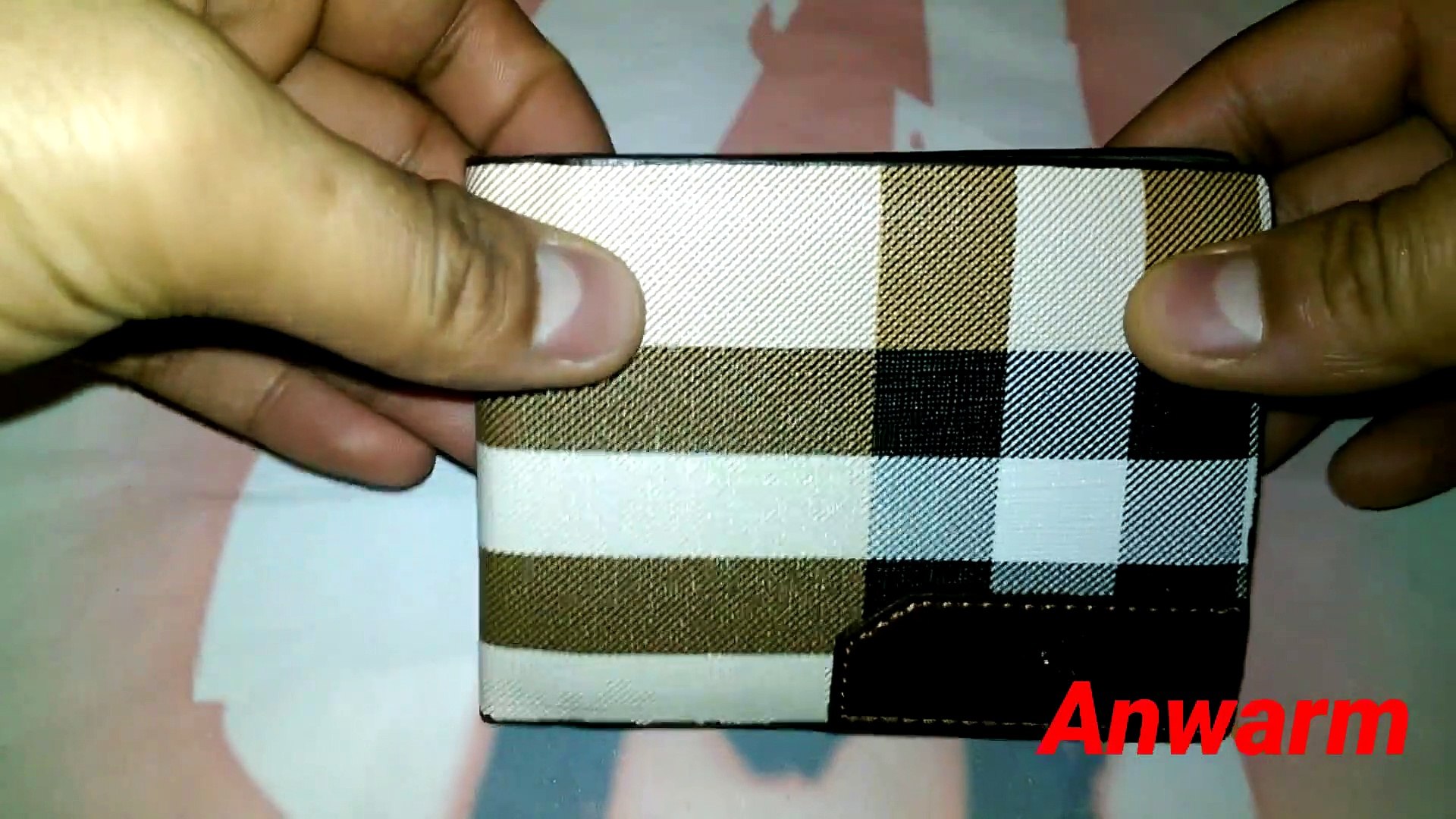 Burberry wallet: real or fake?