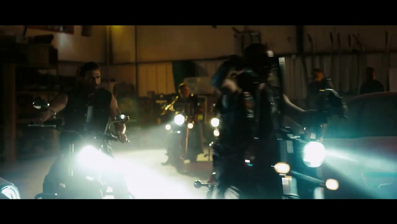 The Commando Trailer OV