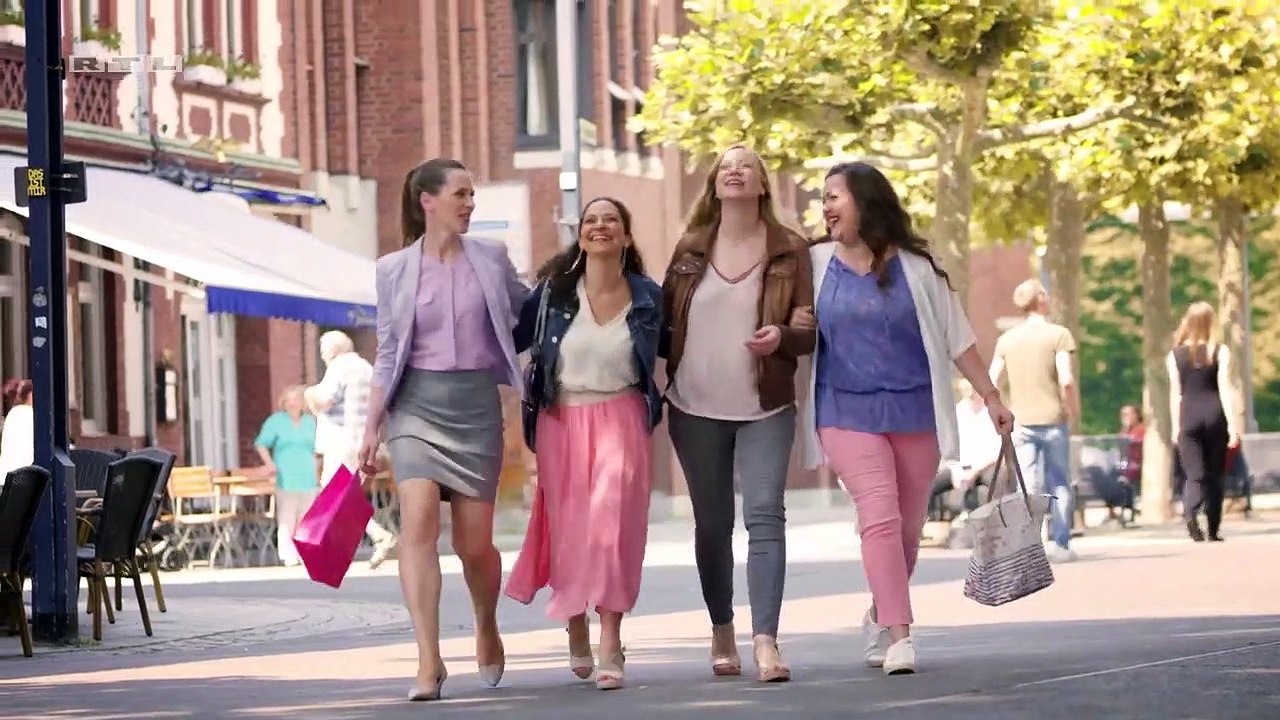 Freundinnen - Jetzt erst recht Trailer DF