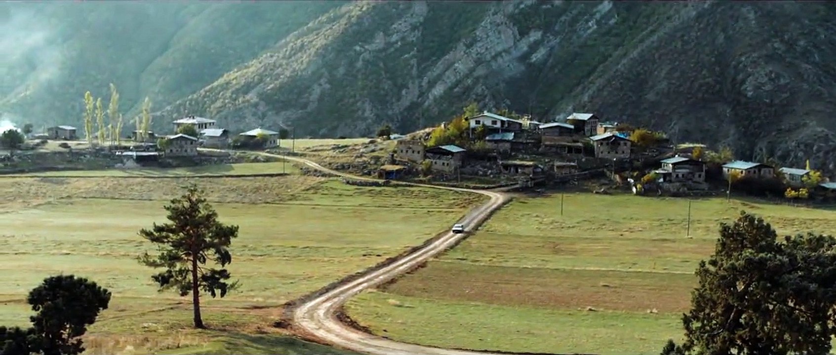 Eine Geschichte von drei Schwestern Trailer DF