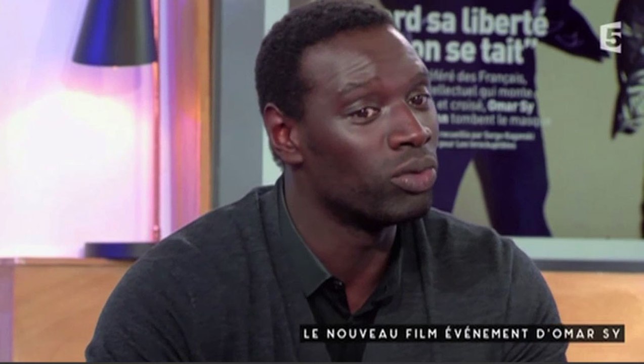 Le zapping du 12/10 : Le coup de gueule d’Omar Sy : "On ne donne la parole qu’à des guignols !"