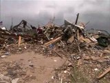 Barack Obama visits tornado-hit Oklahoma