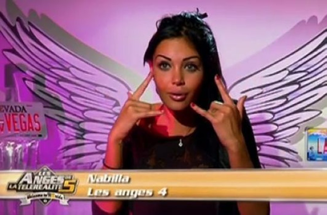 Zapping du 10/05: Nabilla a désormais un "double allô"