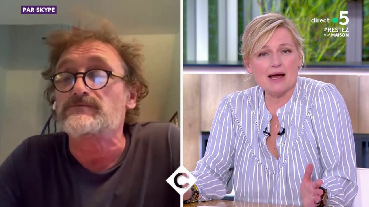 Zapping du 30/04 : Anne-Elisabeth Lemoine taclée par Jean-Paul Rouve sans ménagement