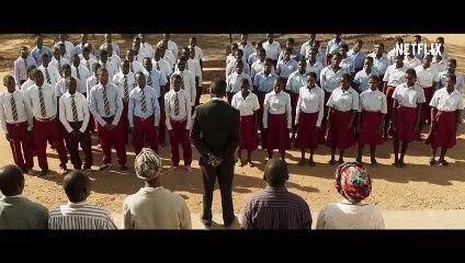 Der Junge, der den Wind einfing Trailer OV