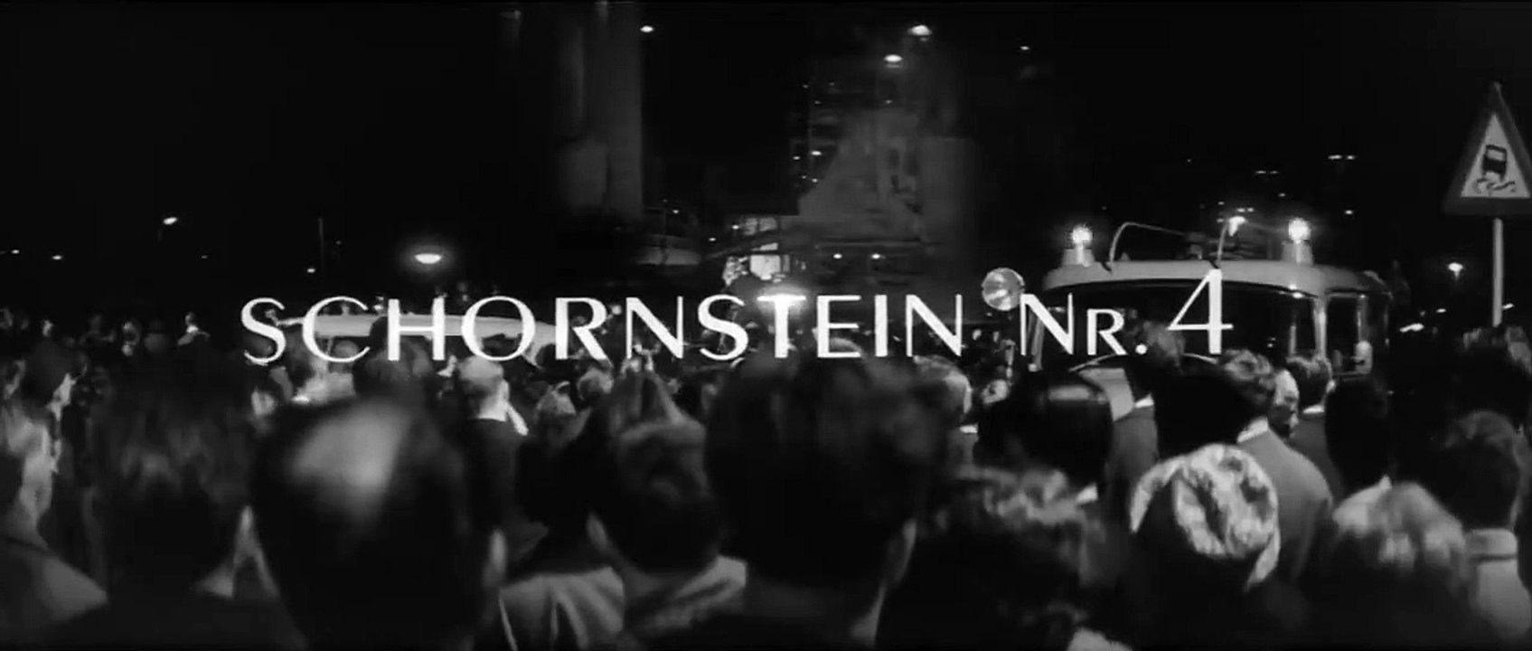 Schornstein Nr.4 Trailer DF