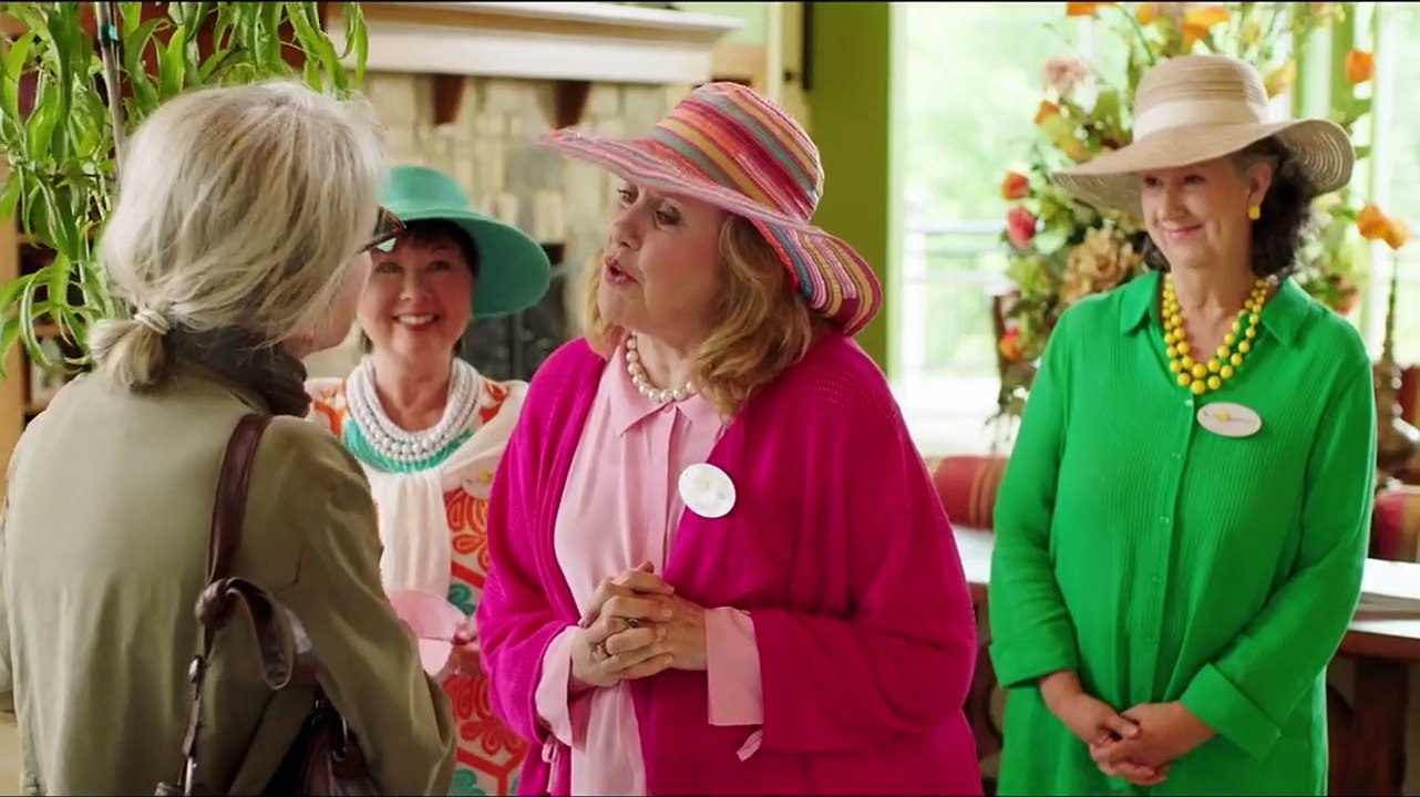 Dancing Queens Trailer (2) OV