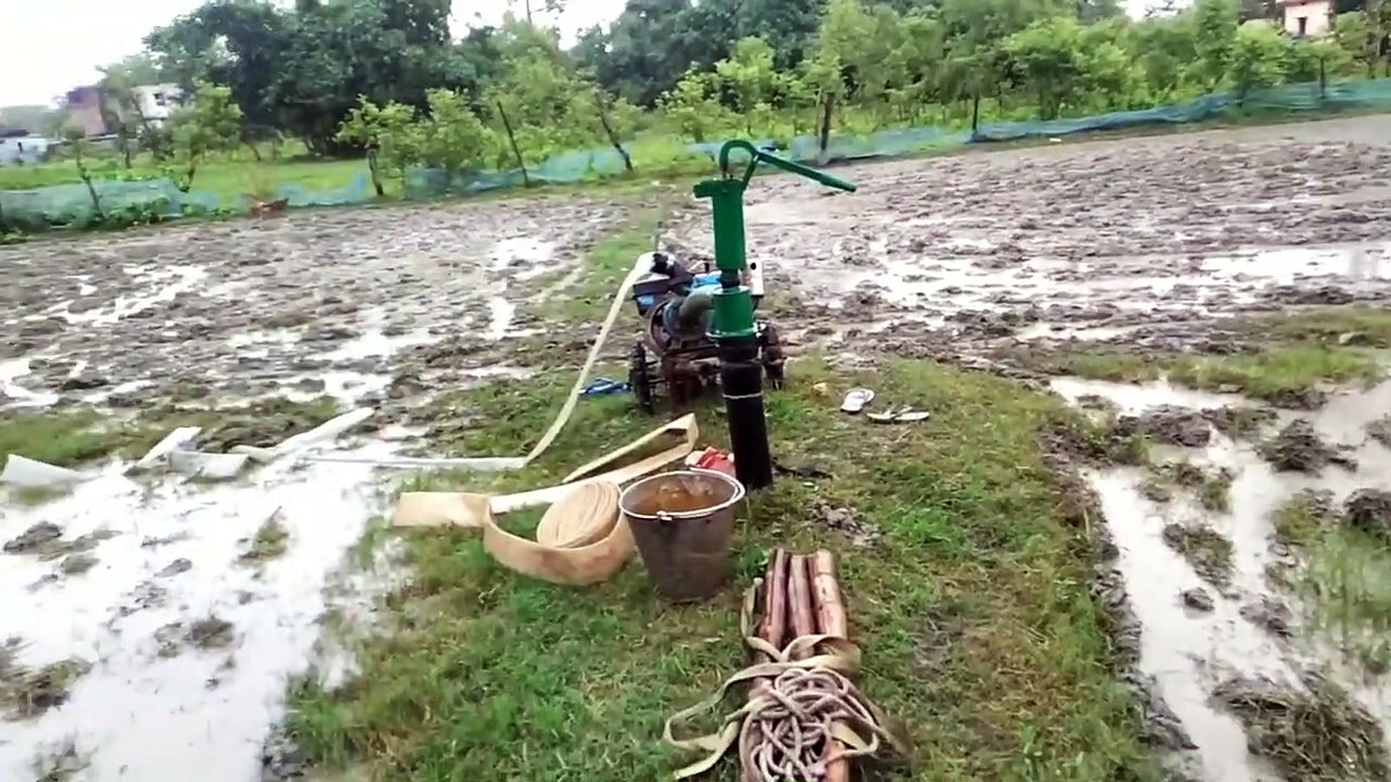 Mahindra Yuvraj 215 Tractar छोटा कैसे खेतो में फंसा।।