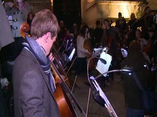 150 musicians play in memory of Charlie Hebdo victims
