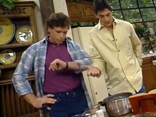 Charles in Charge S02 E08