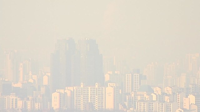 [날씨] 수도권 고농도 미세먼지 예비저감조치...일요일 전국에 단비 / YTN