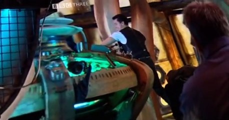Doctor Who Confidential S01 E13