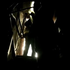 Moda Sahnesi zamlara karşı çıktı, elektriği kesildi