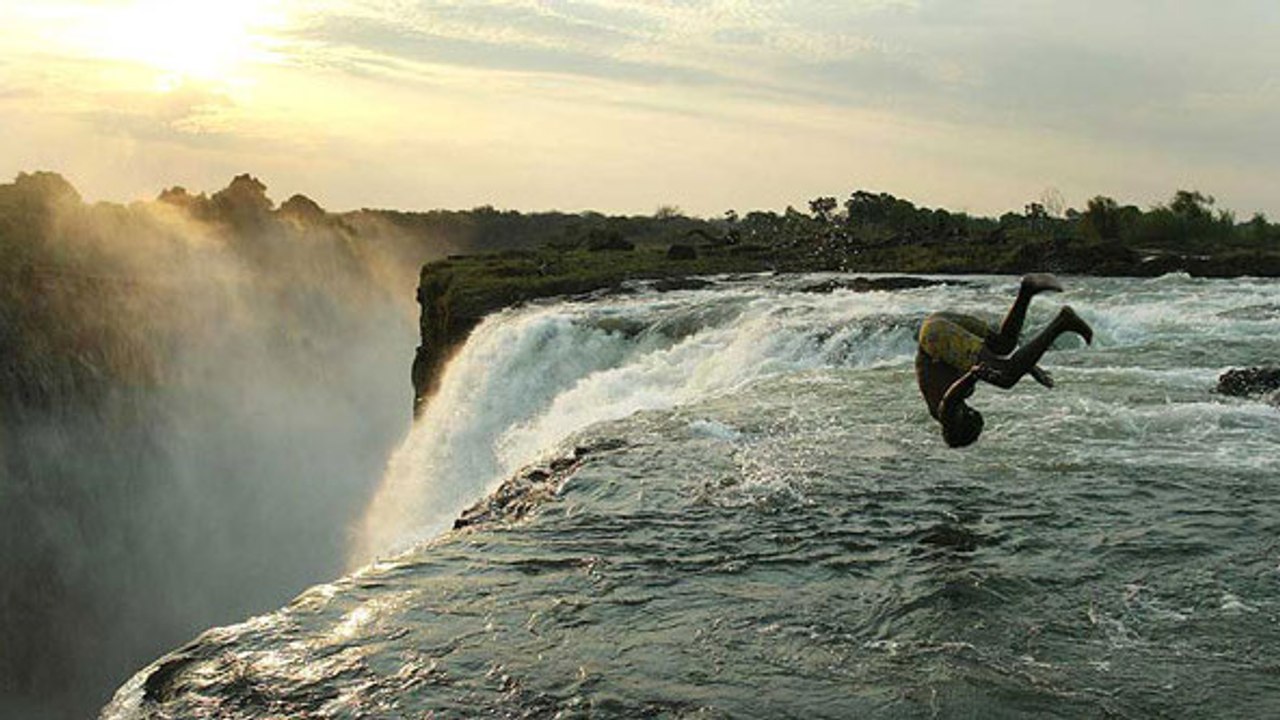 Découvrez la piscine la plus dangereuse du monde !