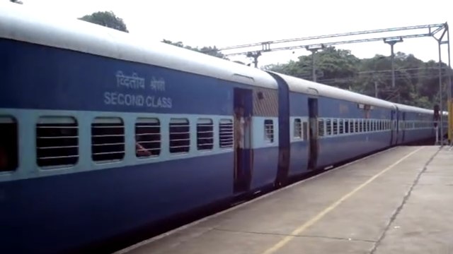 Ce train indien est le plus long du monde !