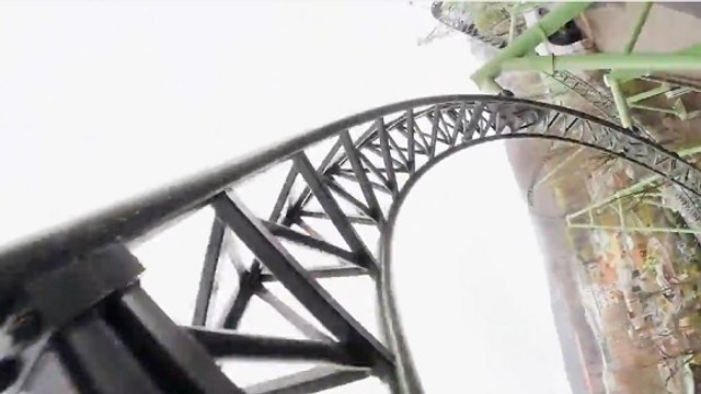 Ces montagnes russes vont vous faire frissonner !