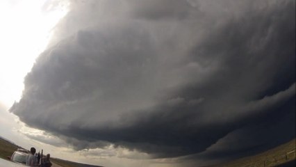 Un énorme orage supercellulaire filmé aux Etats-Unis
