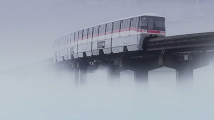 Quand Tokyo disparait sous une incroyable couche de brouillard