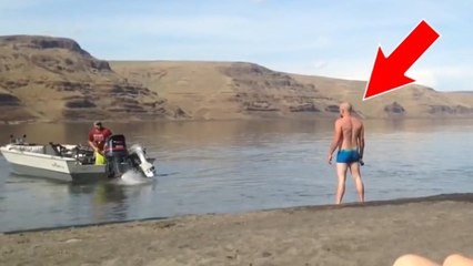 Quand un homme tente de prendre sa douche avec un bateau