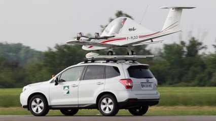 Cricri : l'avion qui décolle depuis le toit d'une voiture