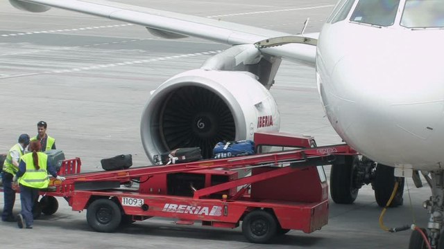 Au Pérou, des valises fouillées par le personnel