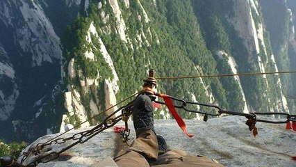 Huashan (Chine) : venez défier le trek le plus dangereux du monde