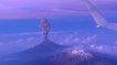 Les images impressionnantes de l'éruption d'un volcan géant (VIDEO)