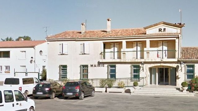 Var : le village de Nans-les-Pins envahi par les touristes à cause de photos postées sur Facebook