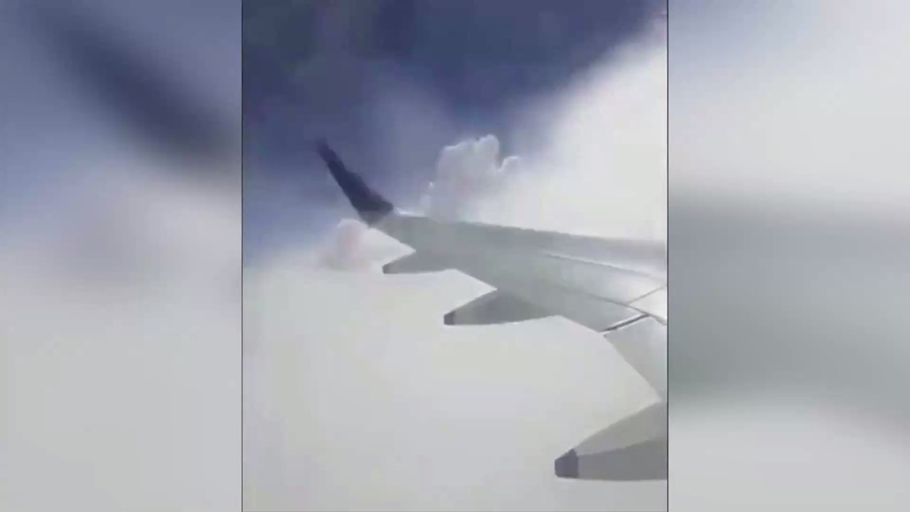 Scène de panique collective à bord d'un avion indien : pourquoi les turbulences sont inoffensives ?