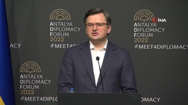 Son dakika haber! Rusya Dışişleri Bakanı Lavrov açıklama sonrası soruları cevapladı