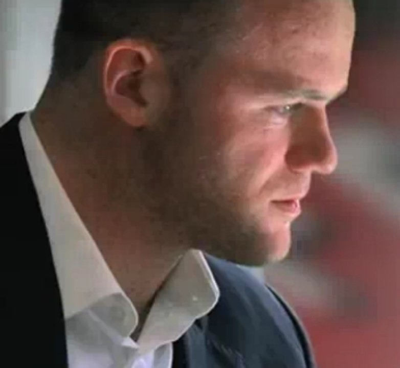 Manchester United: Ryan Giggs, Patrice Evra et Wayne Rooney dans une pub pour le vin