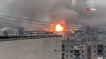 Rusya Mariupol'de yine yerleşim yerlerini vurdu