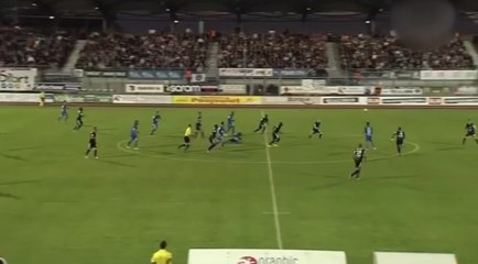 Un but d'anthologie des 45 mètres de Mustafa Durak pour Niort