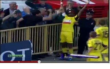 Anzhi Makhachkala : Samuel Eto'o fête son but avec avec la police russe