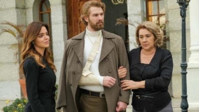 Bir Zamanlar Çukurova 127. bölüm bu akşam ekranlarda! Hakan sırrının ortaya çıkmasından korkuyor!