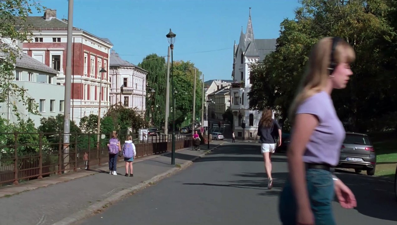 La peor persona del mundo - Tráiler oficial VOSE -